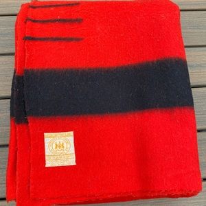 Vintage Hudson’s Bay 4 point blanket